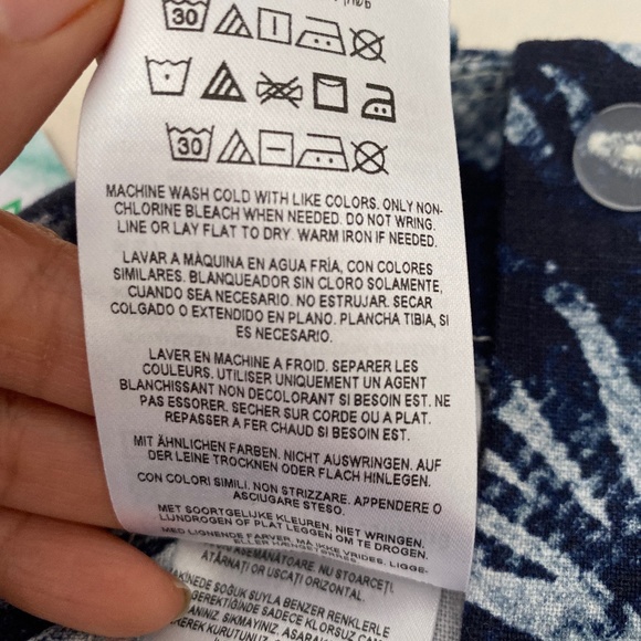 Guess Safari Cargo Skirt Size 4 - Picture 10 of 14